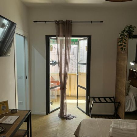 Gennarino Apartments - Panorama Suite With Balcony And Urban Loft Naples Extérieur photo