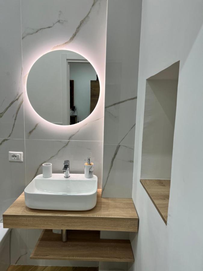Gennarino Apartments - Panorama Suite With Balcony And Urban Loft Naples Extérieur photo