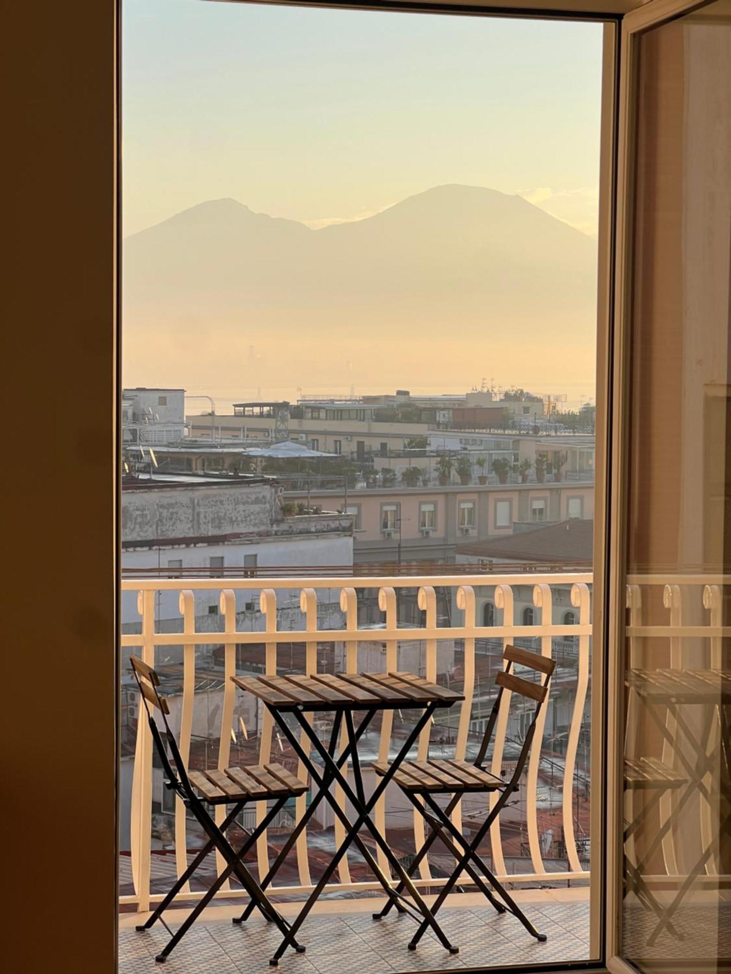 Gennarino Apartments - Panorama Suite With Balcony And Urban Loft Naples Extérieur photo