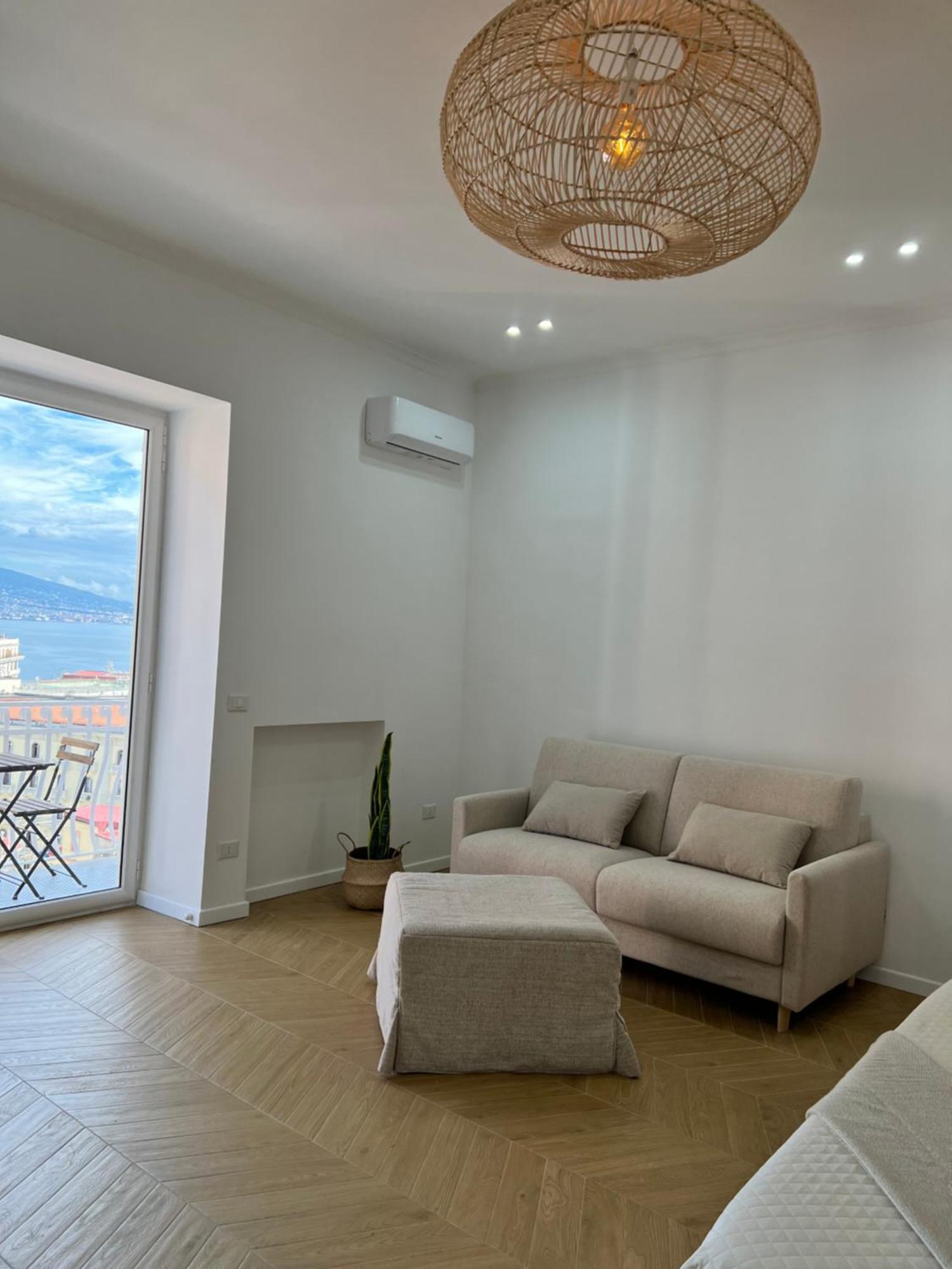 Gennarino Apartments - Panorama Suite With Balcony And Urban Loft Naples Extérieur photo